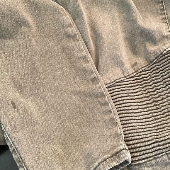 Pistola Audrey Moto Grey Skinny Jeans - Picture 3 of 8